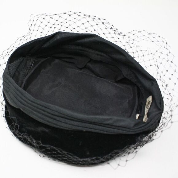 Vintage Black Velvet Hat Pillbox Turban Cocktail Style w Veil Union Tag -Hey Viv - Picture 5 of 7